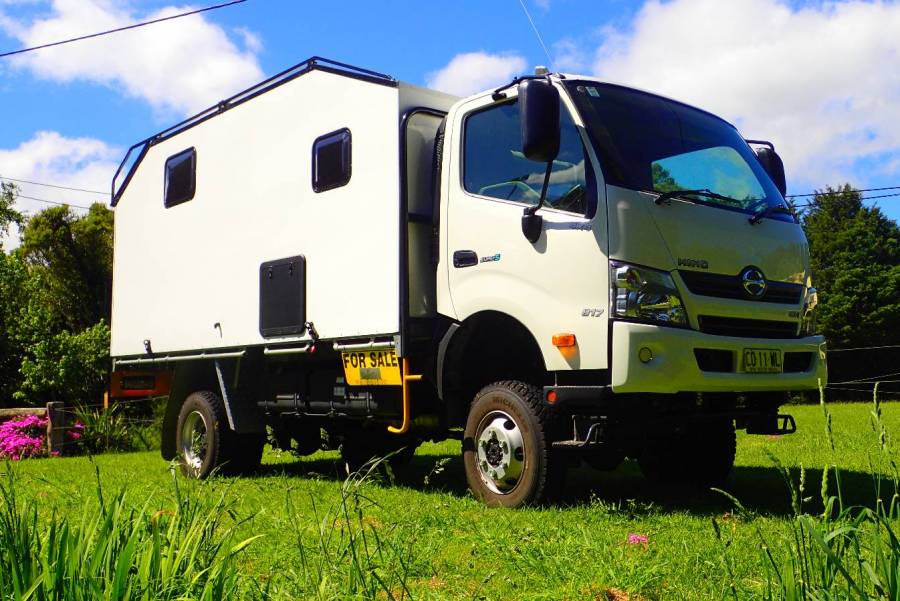 Used 2018 Toyota Hino 817 4x4 Caravan For Sale In Robertson, Nsw, 2577